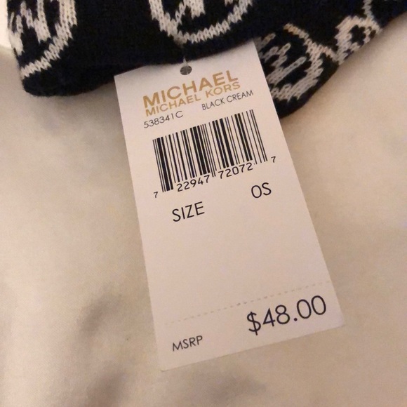 Michael Kors Black Cream Knit Gloves With Fold Over Cuff With MK Logo NWT - Picture 4 of 15
